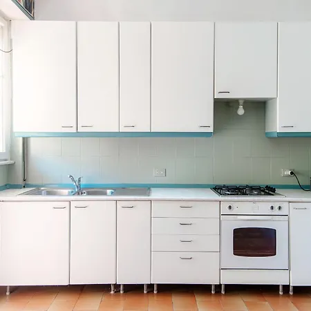 Apartamento Casa Vincentina Con Parcheggio Privato 6 Posti Letto Como